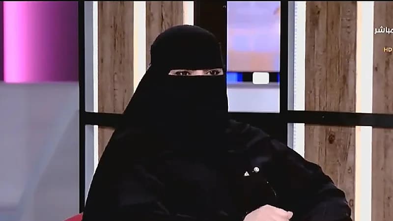 مستشارة أسرية : المراهقة مرحلة حساسة وتوبيخ المراهق ليس حلا (فيديو)