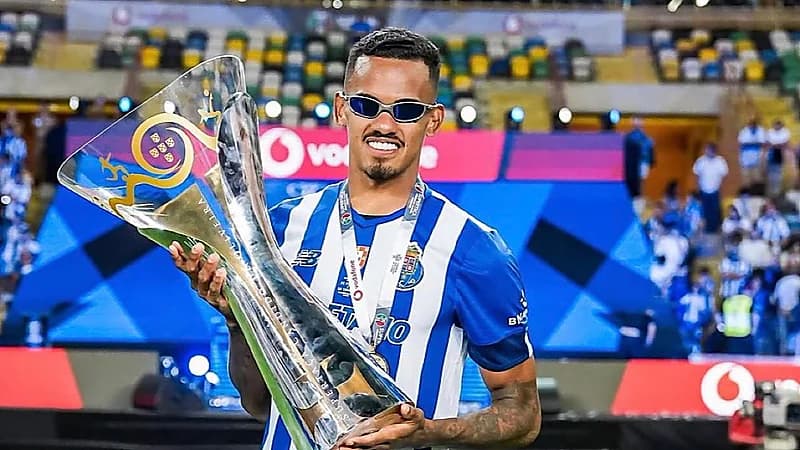 جالينو يوجه رسالة قبل الرحيل عن بورتو