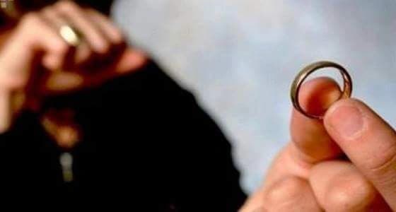 مصرية تطلب الخلع لخيانة زوجها مع الخادمة